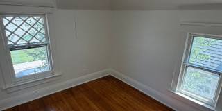 2523 Jones St Gallery 16