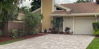 7735 E Kenway Pl E Gallery 1
