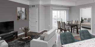 Edison at Woodbury Gallery 17