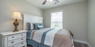 Rare Lake Murray rental located in Lexington! Fully Furnished 6 month lease Gallery 27