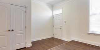 7757 CRYSTAL BROOK Way Gallery 5