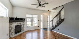 FOUNTAIN POINTE TOWNHOME!! 2 Bed, 2.5 Bath Townhome in Ankeny Gallery 4