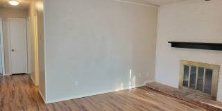 Available May! Cozy and comfortable 3/2/2 Home Gallery 17