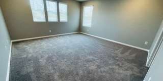 Beautiful 2-Story Inspirada Home | Open Floor Plan + Spacious Loft Gallery 9