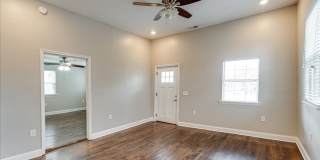 Charming 1920 renovated home! Gallery 5