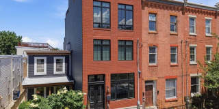 2525 BROWN STREET Gallery 1