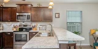 202 Wainwright Drive Gallery 6