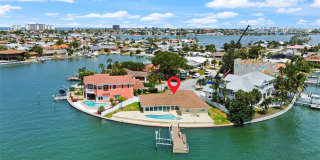 Luxury Waterfront Living in St. Pete Beach with Private Pool & Spa - 4 Bed | 3 Bath Gallery 3
