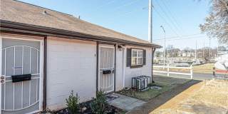 235 Walnut Street NW unit: E Gallery 1