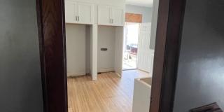 Large Brick 7 bedroom home Gallery 26