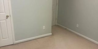 Room in 3 Bedroom Home at Dunford St Gallery 11