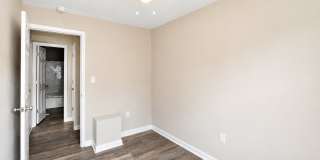 Renovated Townhome in Chesapeake Gallery 15