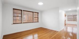 2531 West Lunt Avenue Gallery 1