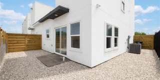 1626 W B Street Gallery 10