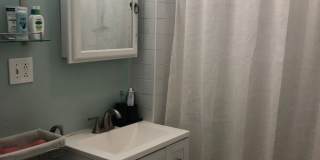 3 bed 2 bath in Mission Hill..... Gallery 9