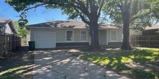 1105 Fisher St Gallery 1