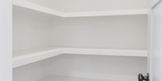 Beautiful Charlotte Park Townhome With Two Car Garage Gallery 26