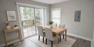FREE ONE MONTH RENT SPECIAL!  3BR 2.5BA 3520 Byrnes Gallery 4