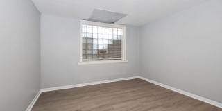 8007 South Eberhart Avenue Gallery 8
