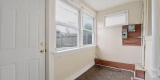 2923 MILES Avenue Gallery 14