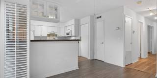 Spacious & Exciting Townhome style Condo Gallery 8