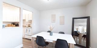 The Flats at Fox Hill Gallery 7