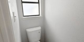 3-Bedroom Home in Blanco Woods with Community Pool + Prime Location Gallery 25