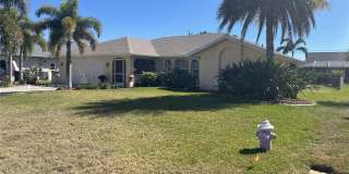 1402 SE 1ST TER Gallery 1