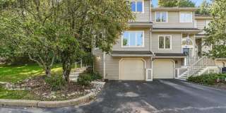 400 WOODED Way Gallery 1