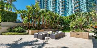 13650 Marina Pointe Dr Gallery 49