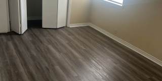3 Bedroom Townhome Updated - Private Patio Gallery 13