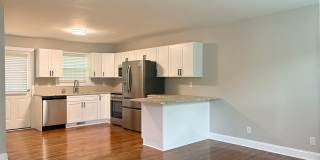 2 Bedroom, 1 Bathroom House in Greensboro! Gallery 3