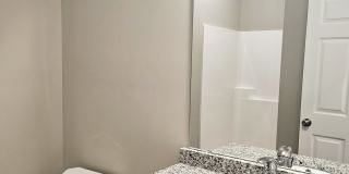 701 Ivy Br St Gallery 8