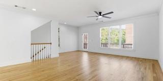 740 Liberty Commons Drive NW unit: 1101 Gallery 17