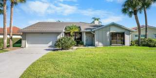 2386 SW Creekside Drive Gallery 1