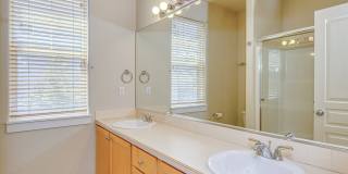 Delightful 3 Bed | 2.5 Bath Townhome | Beaverton | Minutes to Shopping, Dining & Parks | Prime Location Delightful 3 Bed | 2.5 Bath Townhome | Beaverton | Minutes to Shopping, Dining & Parks | Prime Location Gallery 15