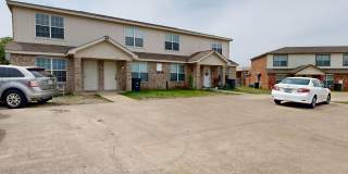 2 WEEKS FREE RENT + STAINLESS STEEL APPLIANCES!!!! 2 WEEKS FREE RENT + STAINLESS STEEL APPLIANCES!!!! Gallery 1