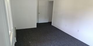 138 Laurel Hill Avenue Gallery 8