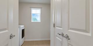 AVAILABLE 06/01 Welcome to your dream  home!  5bed/5bath Gallery 11