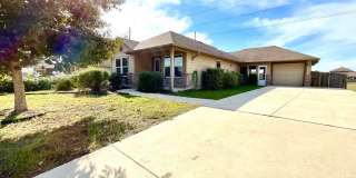 *COMING SOON* Charming 3-Bedroom Home in Prime New Braunfels Location! Gallery 4