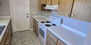 3 BEDROOM TO 2 BATH SPACIOUS HOME WITH OVERSIZED GARAGE 3 BEDROOM TO 2 BATH SPACIOUS HOME WITH OVERSIZED GARAGE Gallery 11