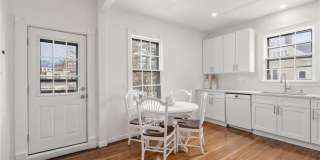42 Mann Avenue unit: 2 Gallery 5