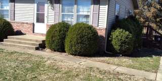 2-bedroom house for $925 per month Gallery 1