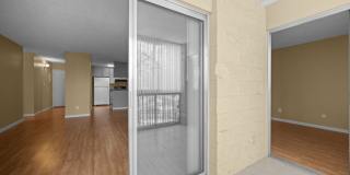 Spacious 2 Bed / 2 Bath Condo in Quiet Denver Community with Pool & Gym Gallery 18