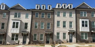 141 Basil Street Gallery 1