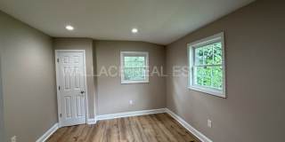TOTALLY RENOVATED 3 BEDROOM HOUSE MINUTES FROM NEW SMOKIES STADIUM!! Gallery 8