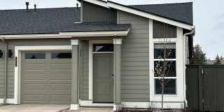 Luxury 2BR Duplex Near Old Mill District  Trails – Apply Today! Gallery 1