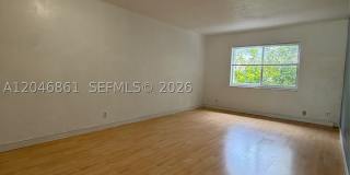 3300 NE 10th Ter Gallery 3