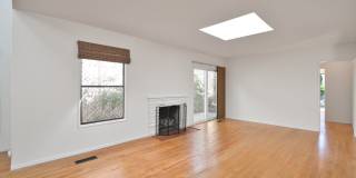 4 Bedroom Home on Cul de Sac in Hermosa Beach ** Coming soon 4/21/2026** Gallery 6