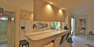 10201 Chapman Oak Court Gallery 7
